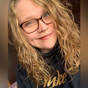 Meet your Posher, Christie